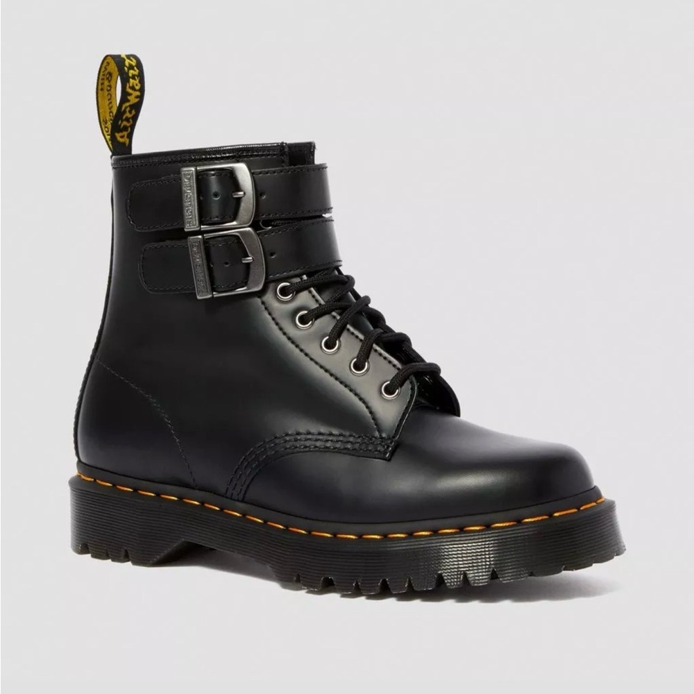 1460 Smooth Leather Buckle Boots